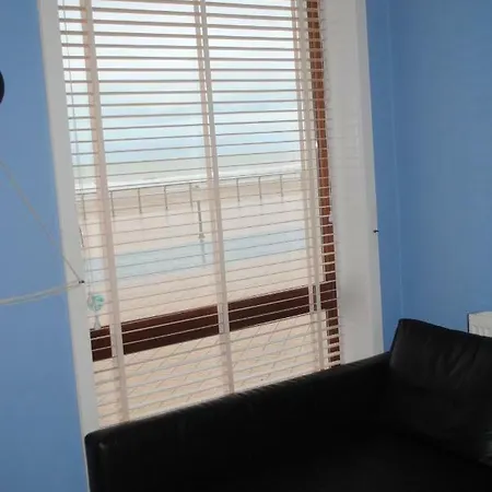 Columbia Apartment *